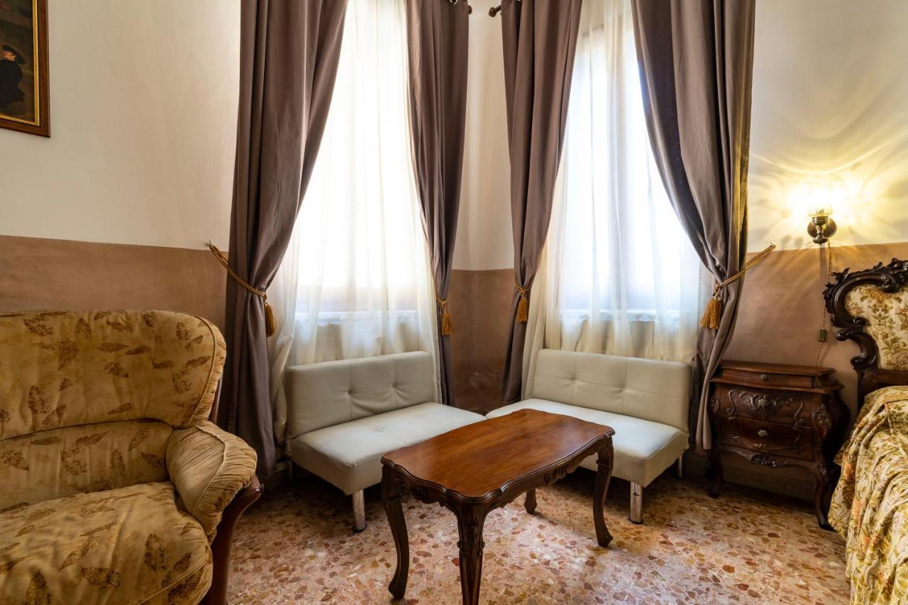 Queen House Venezia מראה חיצוני תמונה